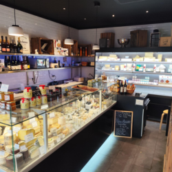 CESSION FROMAGERIE – CRÈMERIE (78 – YVELINES – secteur Saint Germain en Laye)