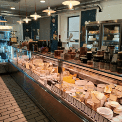 OPPORTUNITÉ RARE : Crèmerie-Fromagerie au Cœur de Carpentras (84)